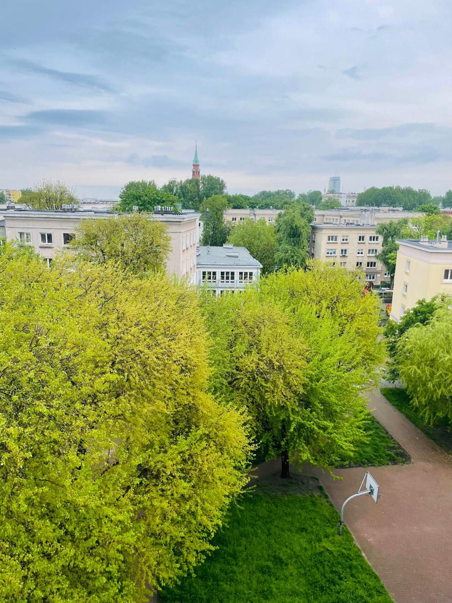 Luxury 4-Bedroom Apartment In Centre - Self-Check In & Fast Wifi Warsaw Exterior photo