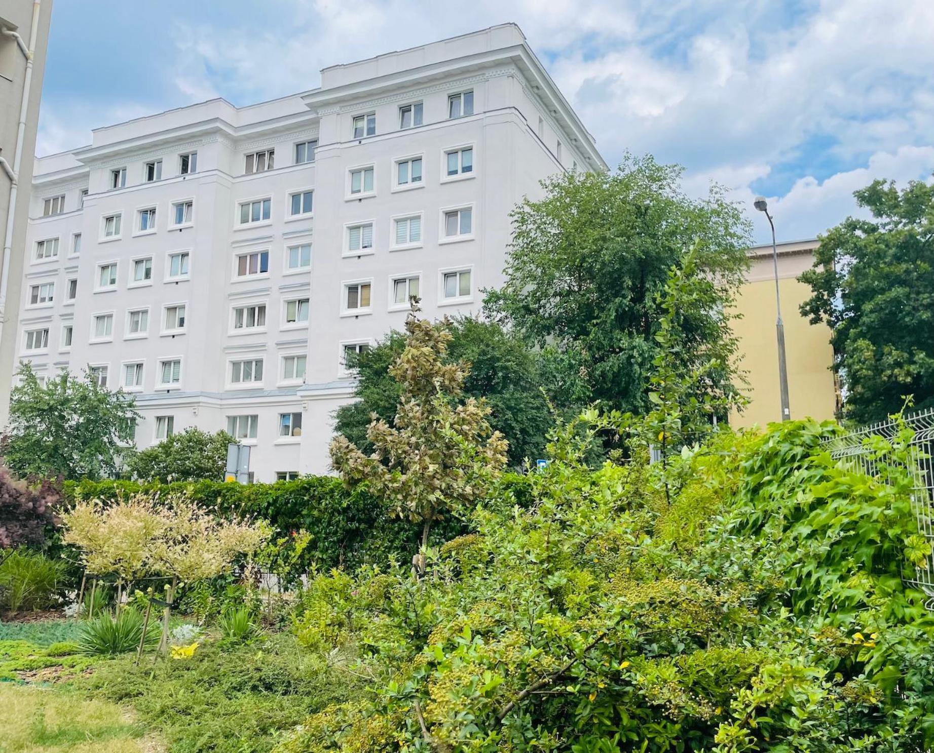 Luxury 4-Bedroom Apartment In Centre - Self-Check In & Fast Wifi Warsaw Exterior photo